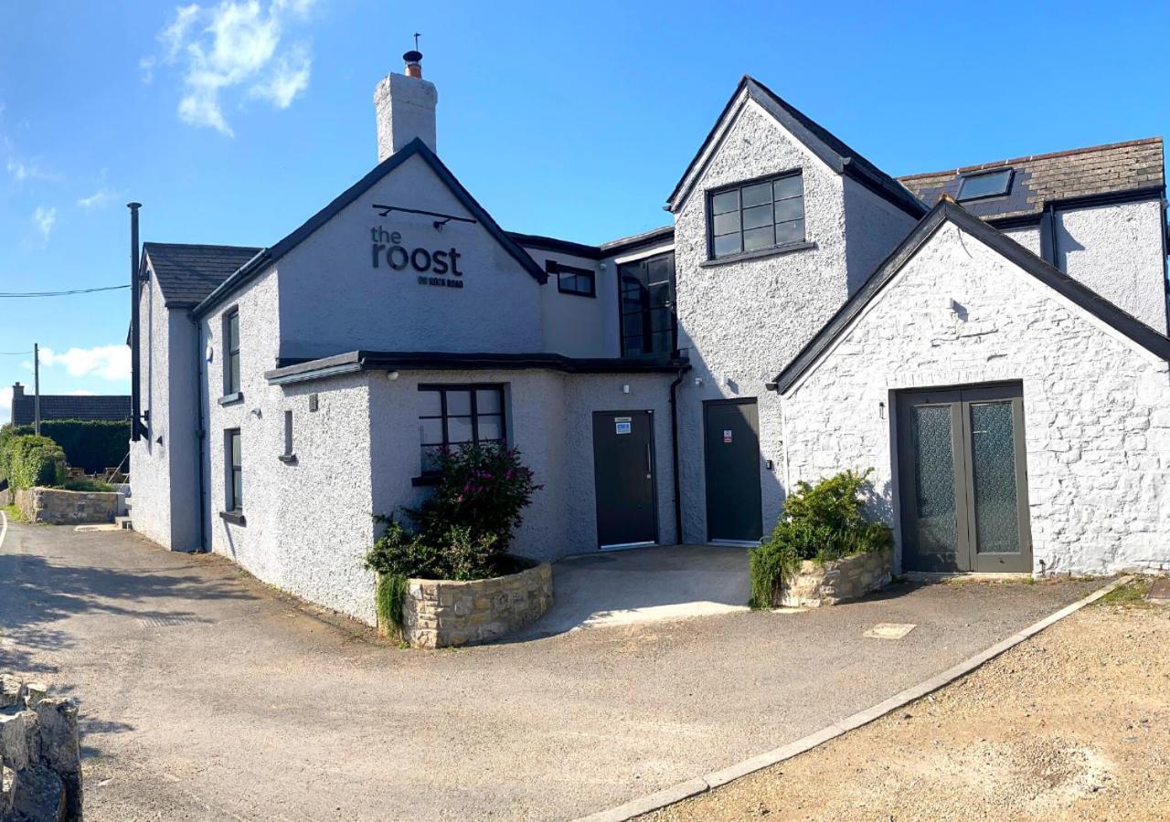 Hotel The Roost On Rock Road Barry Esterno foto